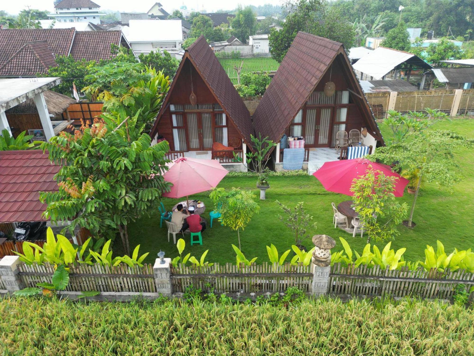 D' Carasti Bungalow Masbagik Exterior foto